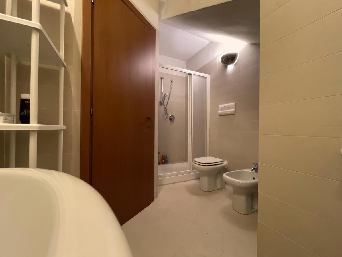 Entire With Private Garden Near Milan And - Free Parking - Family Friendly Apartment Seregno